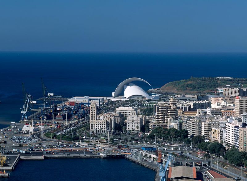Auditorio de Tenerife, Santiago Calatrava, Santa Cruz de Tenerife, Spain