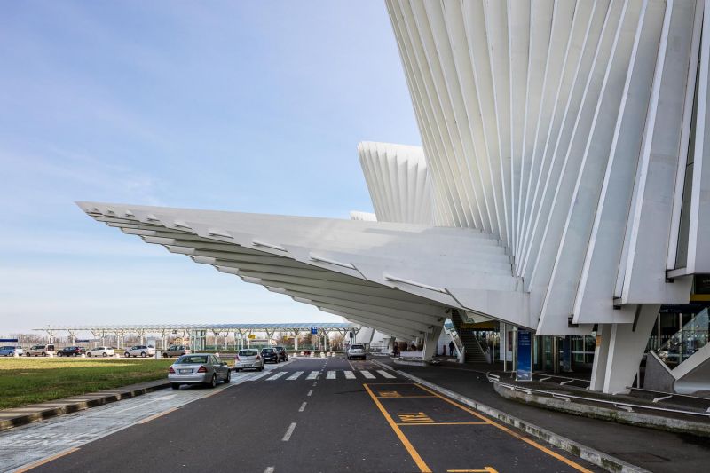Mediopadana Railway Station AV, Santiago Calatrava, Reggio Emilia, Italy
