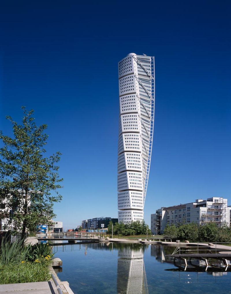 Turning Torso | Office   Apartment building, Santiago Calatrava, Malmoe, Sweden