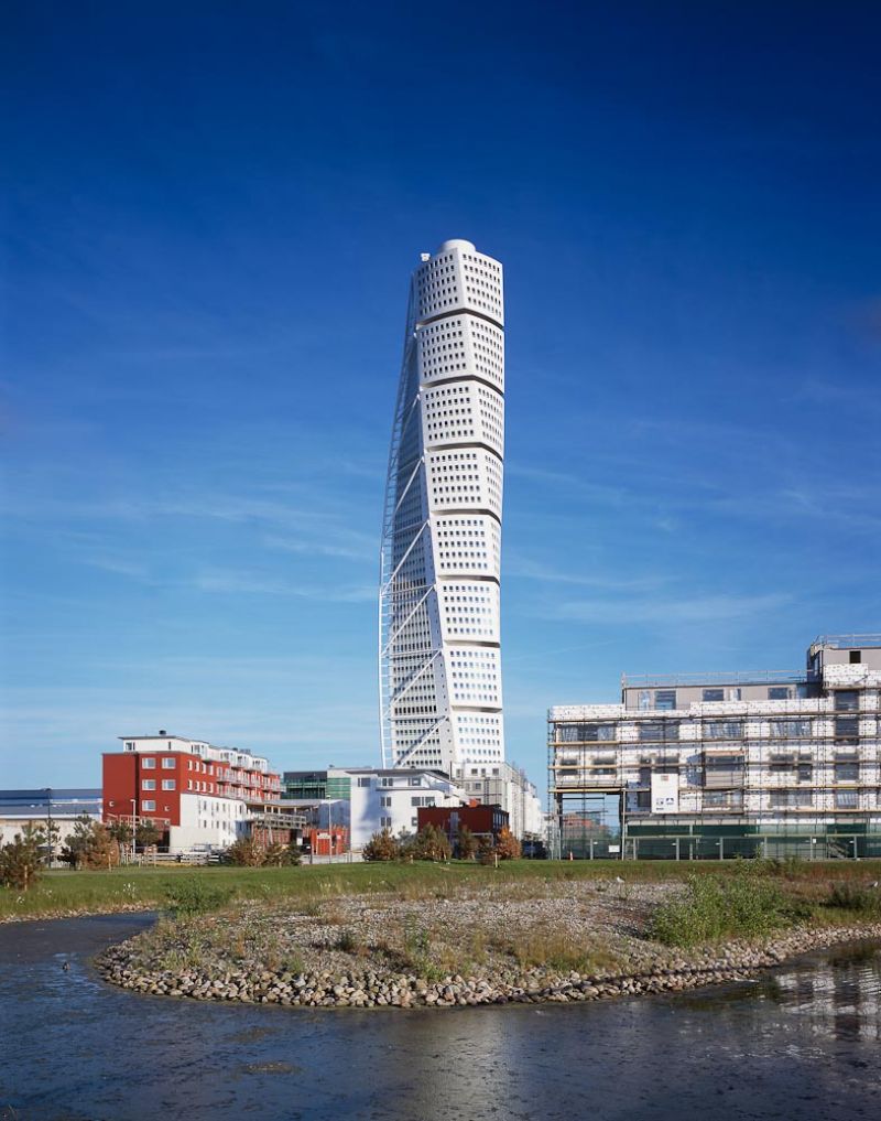 Turning Torso | Office   Apartment building, Santiago Calatrava, Malmoe, Sweden