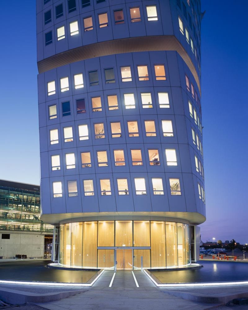 Turning Torso | Office   Apartment building, Santiago Calatrava, Malmoe, Sweden