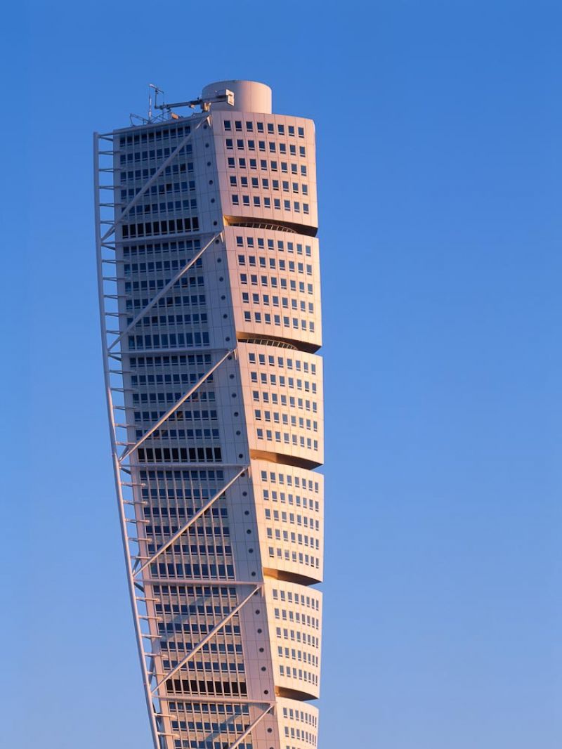Turning Torso | Office   Apartment building, Santiago Calatrava, Malmoe, Sweden