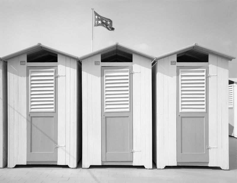 Bath cabins, near Genova, Reference to the theoretical work of Aldo Rossi